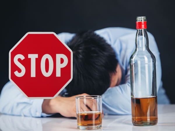 Ngưng hoặc hạn chế rượu, bia và thuốc tây kéo dài