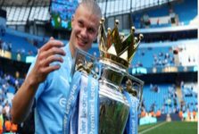 Ai là vua phá lưới Ngoại hạng Anh